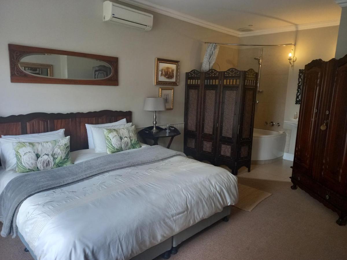 La Pension Guest House Oudtshoorn Eksteriør billede