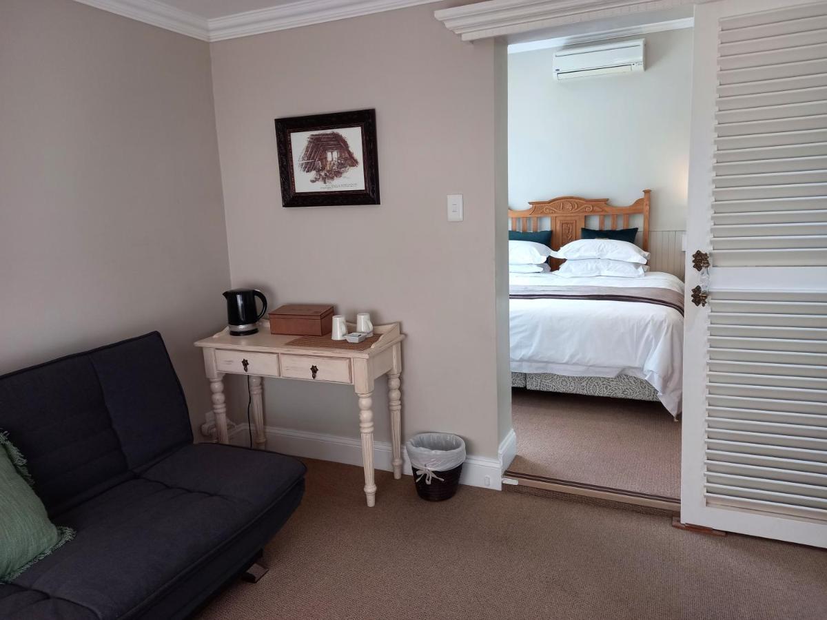 La Pension Guest House Oudtshoorn Eksteriør billede
