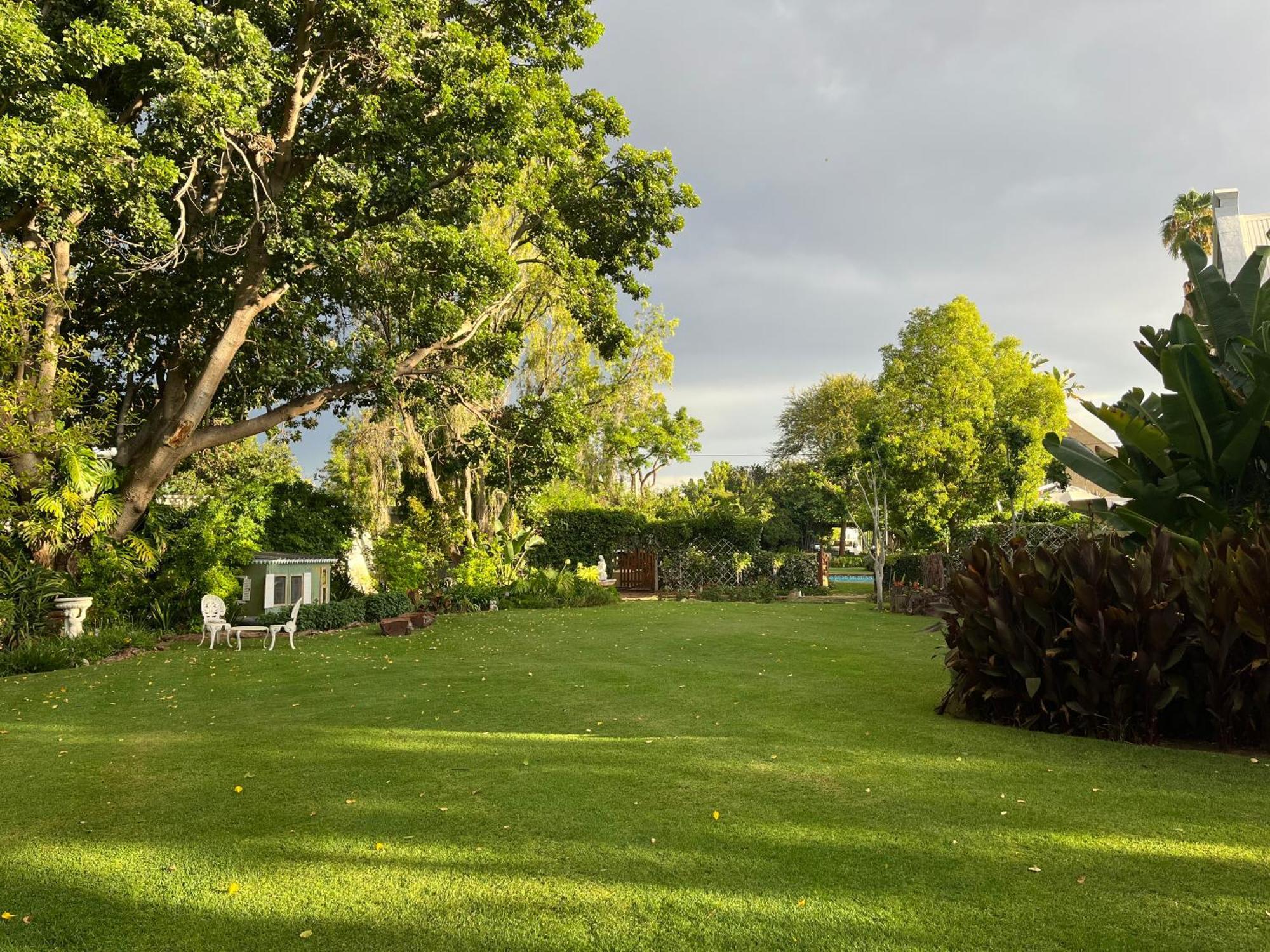 La Pension Guest House Oudtshoorn Eksteriør billede